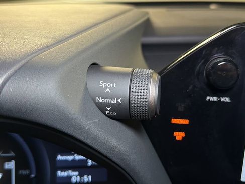 Used 2025 Lexus UX 300h AWD w/ Accessory Package (Z1) image 34