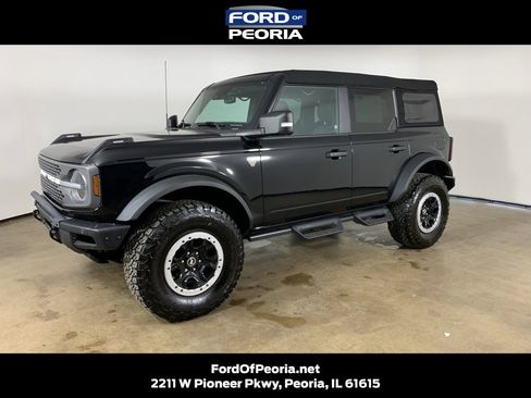 Used 2023 Ford Bronco Badlands w/ Sasquatch Package image 1