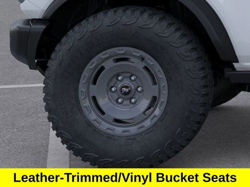 New 2025 Ford Bronco Badlands image 21