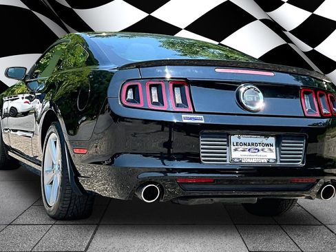 Used 2014 Ford Mustang GT RWD image 10