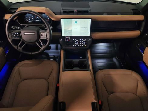 New 2026 Land Rover Defender 110 X-Dynamic SE AWD/4WD image 3