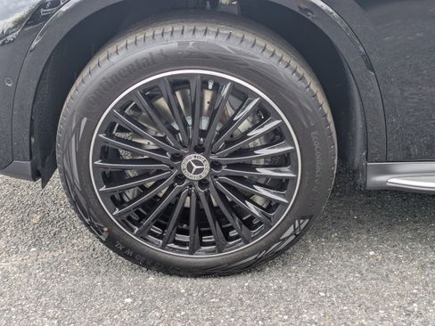 New 2026 Mercedes-Benz GLC 300 4MATIC image 9