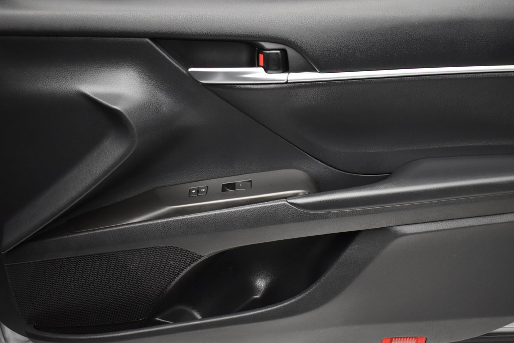 Certified 2023 Toyota Camry SE FWD image 19
