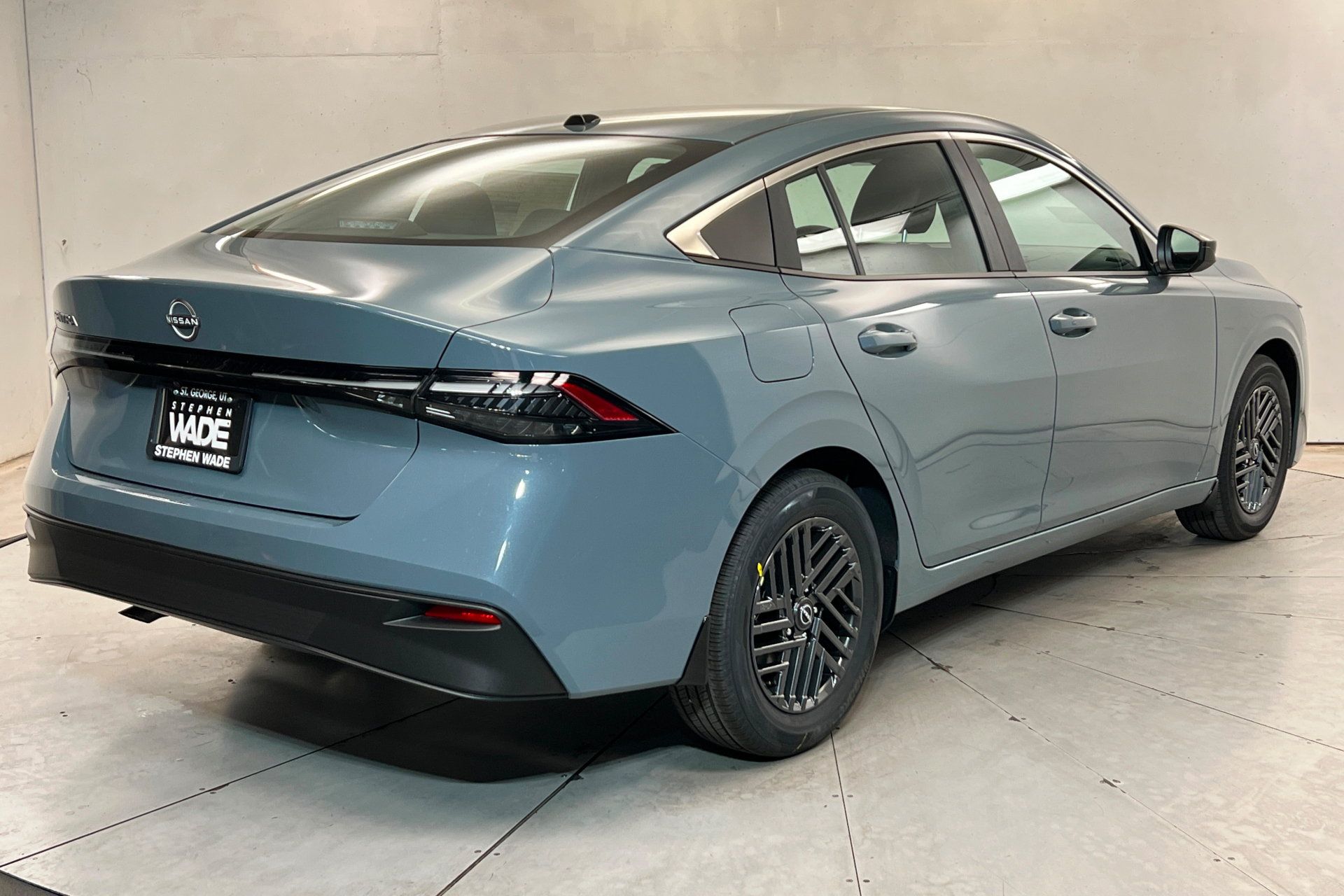 New 2027 Nissan Sentra SV w/ Floor Mat Package FWD image 5