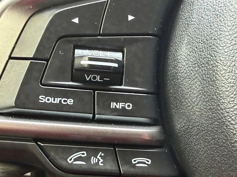 Used 2019 Subaru Forester Premium AWD/4WD image 15