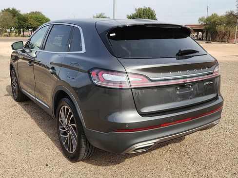 Used 2019 Lincoln Nautilus Reserve image 2