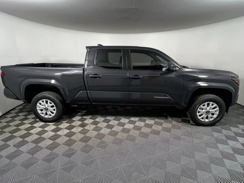 New 2026 Toyota Tacoma SR5 image 3