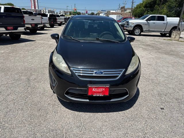 Used 2012 Ford Fiesta SE FWD image 3