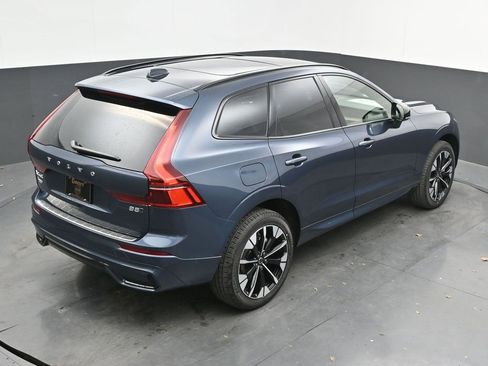 New 2026 Volvo XC60 B5 Plus w/ Protection Package Premier image 36