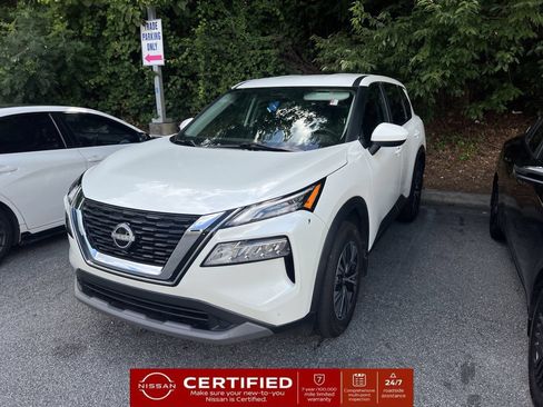 Certified 2023 Nissan Rogue SV FWD image 1