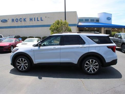 New 2026 Ford Explorer ST-Line RWD image 14