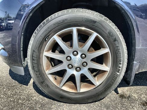 Used 2017 Buick Enclave Convenience FWD image 18