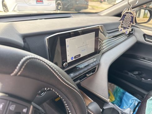 Used 2026 Toyota Camry SE w/ Convenience Package image 10