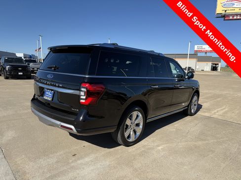 Certified 2023 Ford Expedition Max Platinum image 5