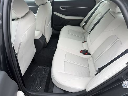 New 2026 Hyundai Sonata SEL FWD image 23