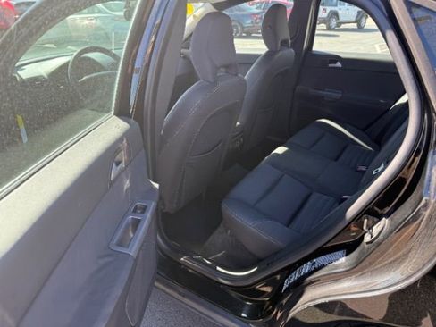 Used 2005 Volvo S40 2.4i image 53