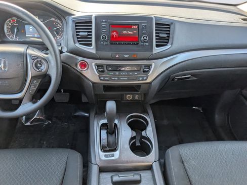 Certified 2019 Honda Ridgeline Sport image 15