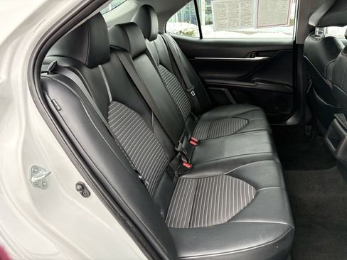 Certified 2023 Toyota Camry SE image 11