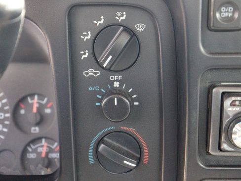 Used 1996 Dodge Ram 1500 Truck 4x4 Regular Cab image 21