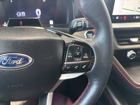 Used 2025 Ford Explorer ST-Line w/ ST-Line Street Pack image 33