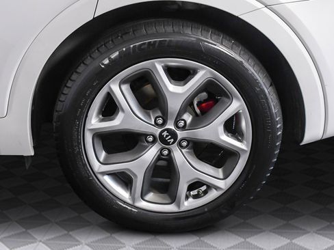 Used 2019 Kia Sorento SX image 36