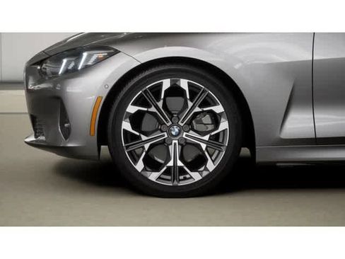 New 2026 BMW 430i Coupe w/ Parking Assistance Package image 7