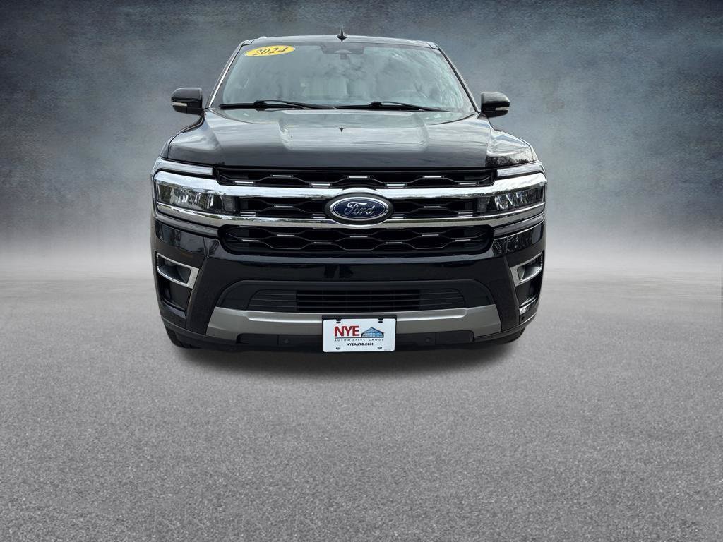 Used 2024 Ford Expedition Limited AWD/4WD image 9
