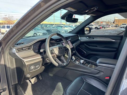 Used 2022 Jeep Grand Cherokee L Overland image 10