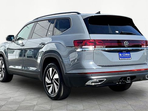 New 2026 Volkswagen Atlas SE FWD image 4