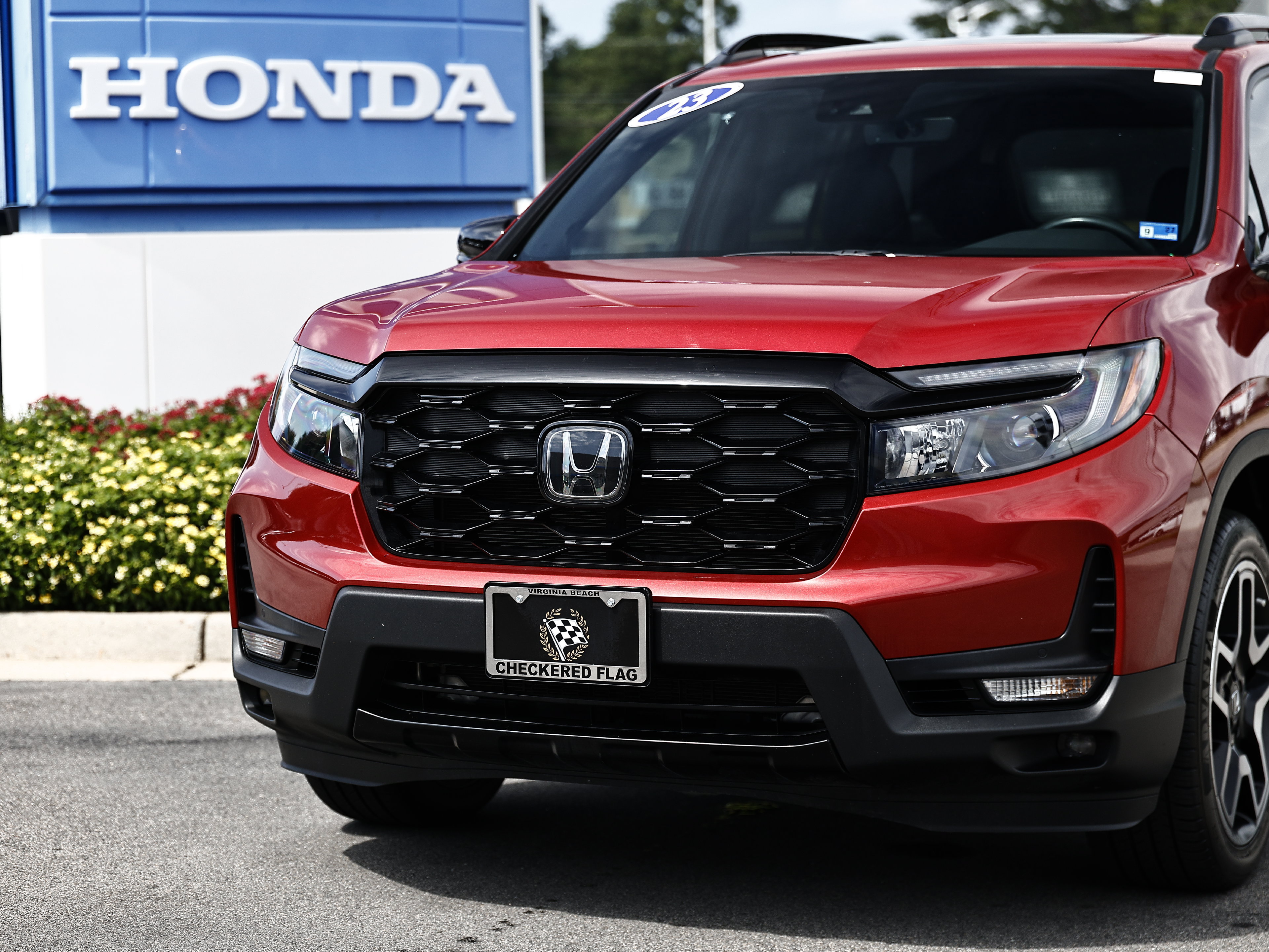 Used 2023 Honda Passport Elite image 2
