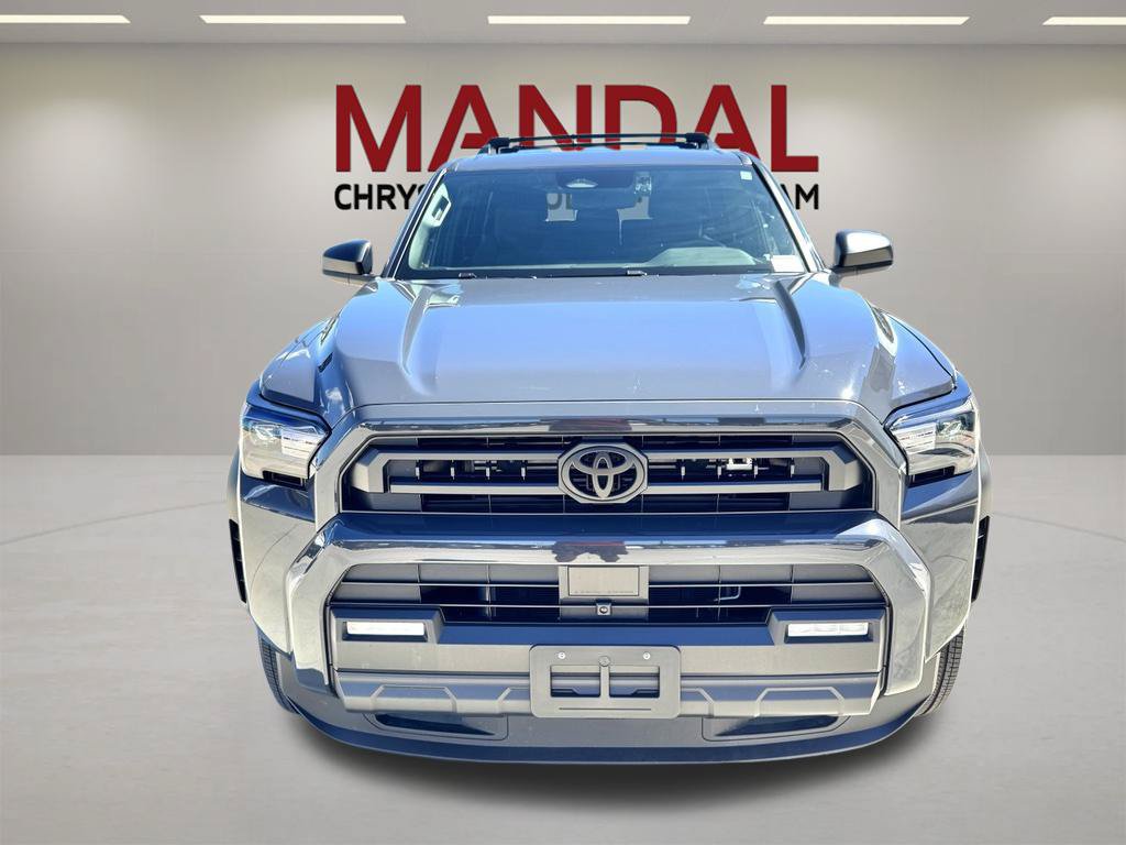 Used 2025 Toyota 4Runner SR5 AWD/4WD image 3