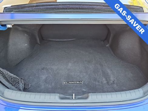 Used 2024 Hyundai Elantra SEL FWD image 23