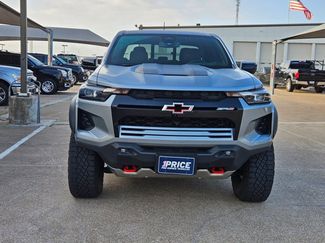 Used 2024 Chevrolet Colorado ZR2 w/ ZR2 Convenience Package III video 2