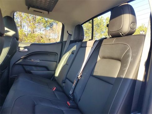 Used 2021 Chevrolet Colorado ZR2 image 12
