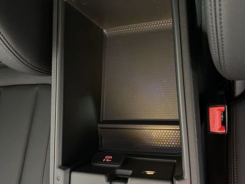 Used 2021 BMW 330i xDrive Sedan w/ Premium Package image 21