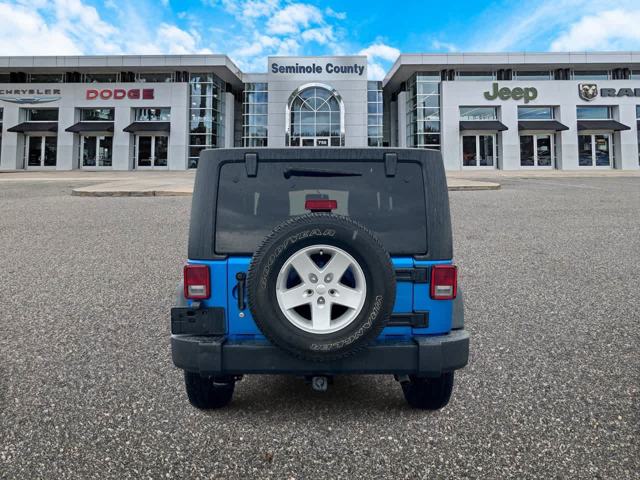 Used 2015 Jeep Wrangler Sport w/ Quick Order Package 24S AWD/4WD image 7