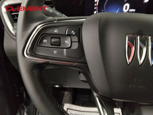 Used 2025 Buick Encore GX Preferred image 12