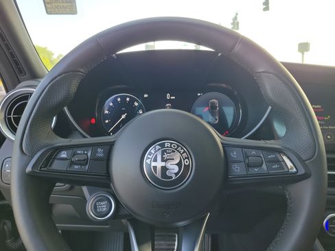 Used 2024 Alfa Romeo Giulia Ti w/ Performance Driving Package RWD image 18