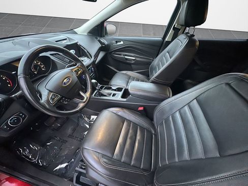 Used 2017 Ford Escape Titanium image 11