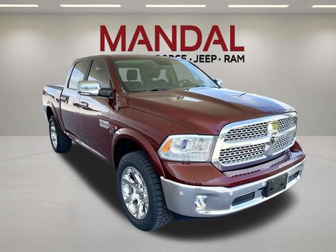 Used 2018 RAM 1500 Laramie w/ Convenience Group AWD/4WD image 5