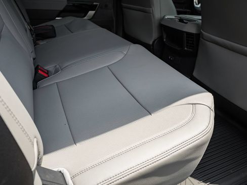 New 2026 Toyota Tundra Limited AWD/4WD image 31