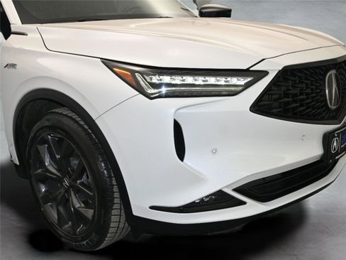 Used 2023 Acura MDX A-Spec image 16