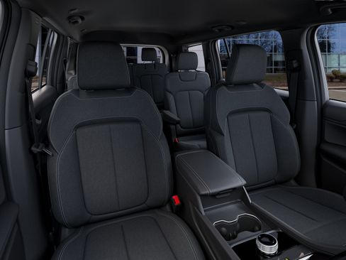 New 2026 Jeep Grand Cherokee L 4WD image 16