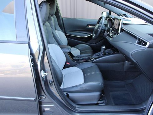 Certified 2025 Toyota Corolla XSE FWD image 39