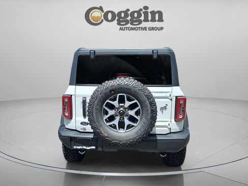 New 2025 Ford Bronco Badlands image 5