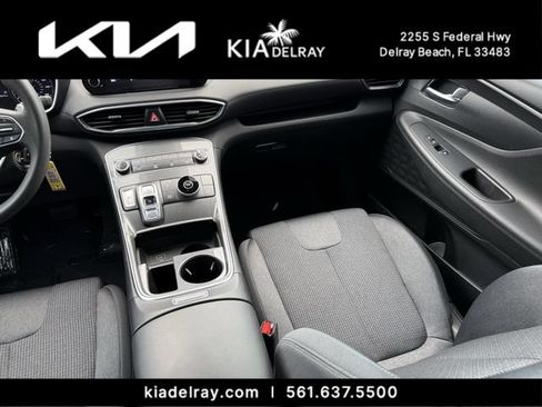 Used 2023 Hyundai Santa Fe SE FWD image 13