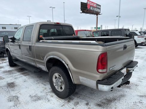 Used 2006 Ford F250 Lariat image 3