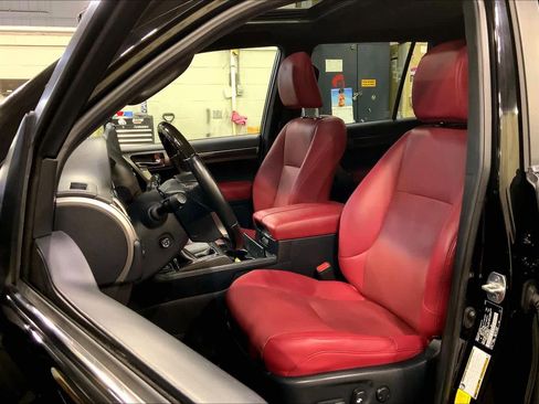 Certified 2023 Lexus GX 460 Premium w/ Premium Package image 7