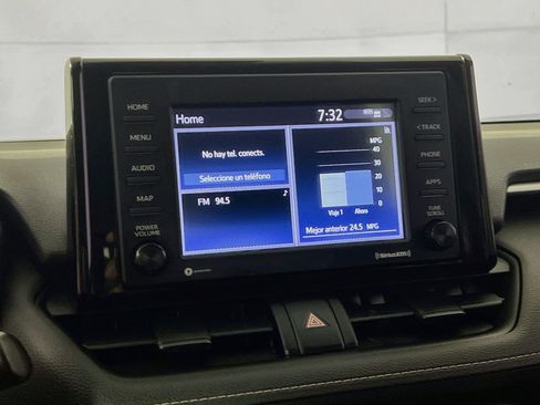 Used 2022 Toyota RAV4 LE FWD image 27