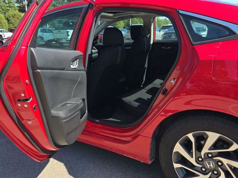 Used 2016 Honda Civic EX image 12